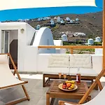 Johnny's House Imerovigli (Santorini)