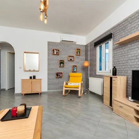 Johnny's House * Imerovigli