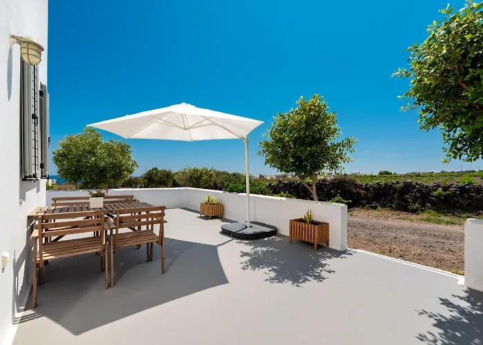 Johnny's House * Imerovigli (Santorini)