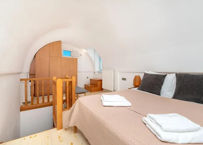 Johnny's House * Imerovigli (Santorini)